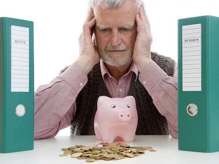 Jak odejít do důchodu dřív a bez ztrát? Pomůže předdůchod