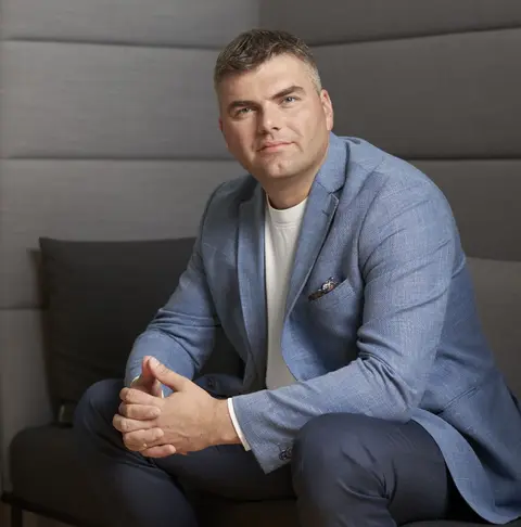 Ovládněte s námi svět financí 